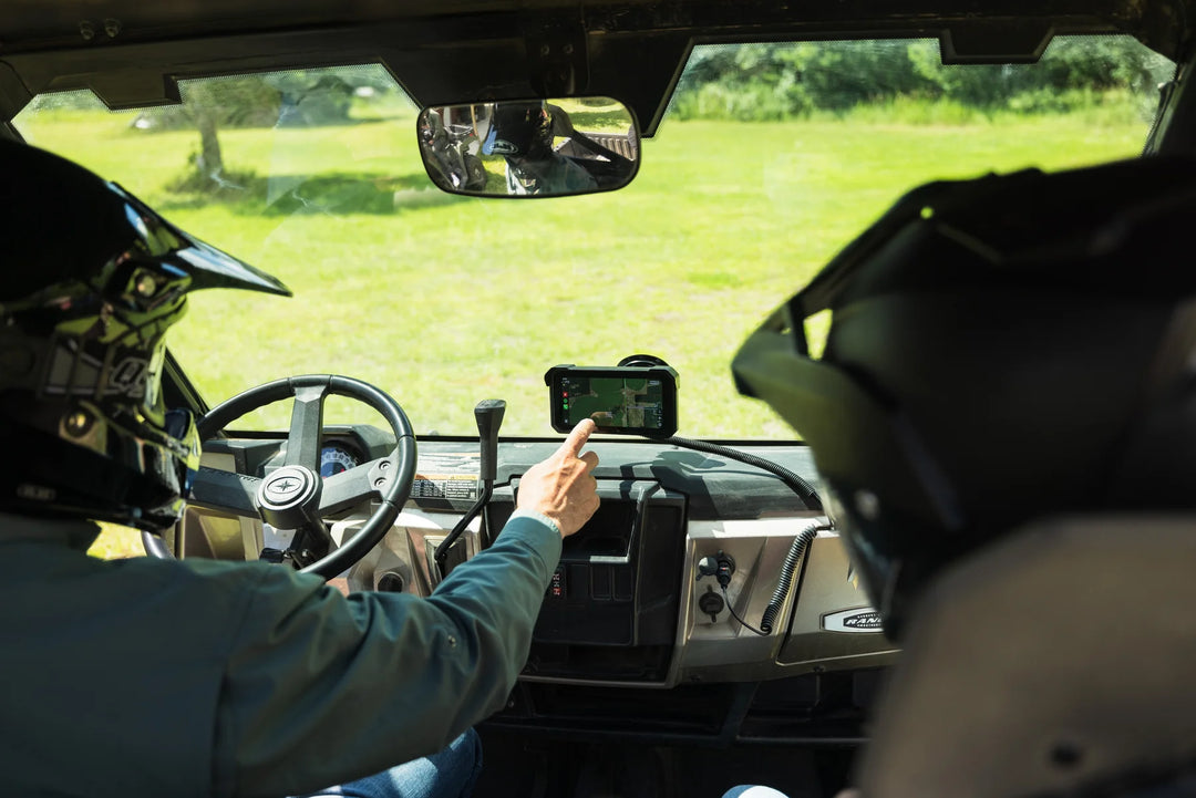 The Captain™ 4K Dual Camera System with Apple CarPlay &amp; Android Auto